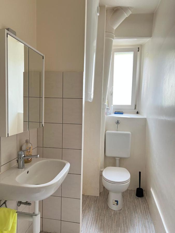 Le Locle : Bel Appartement Chaleureux ภายนอก รูปภาพ