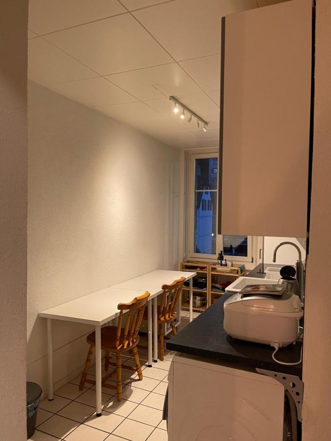 Le Locle : Bel Appartement Chaleureux ภายนอก รูปภาพ