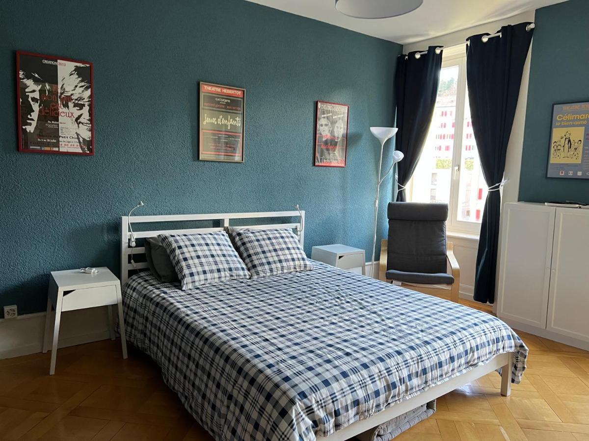 Le Locle : Bel Appartement Chaleureux ภายนอก รูปภาพ